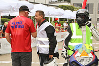 Datev Challenge 2017 - Hot Spot at Speck, Felix Walchshöfer talking with Torsten Hahn